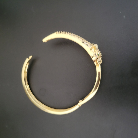 Nice Unique Bracelet - Picture 3 of 4